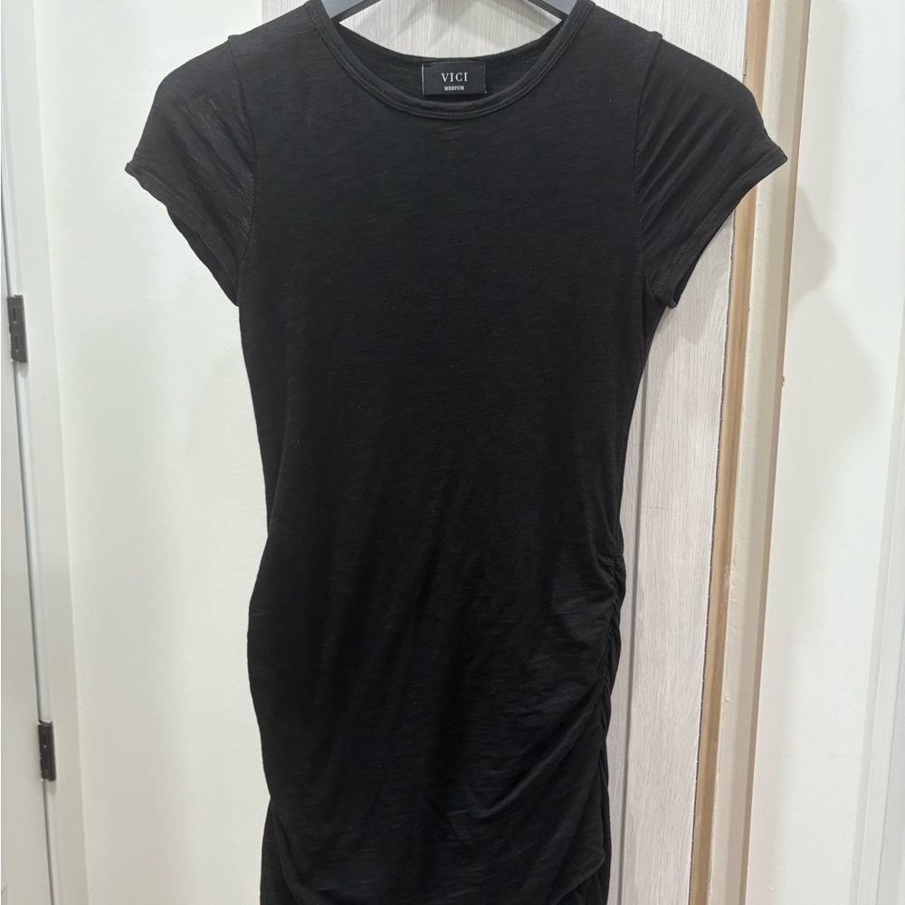 Vici Black Fitted Ruched Mini Dress